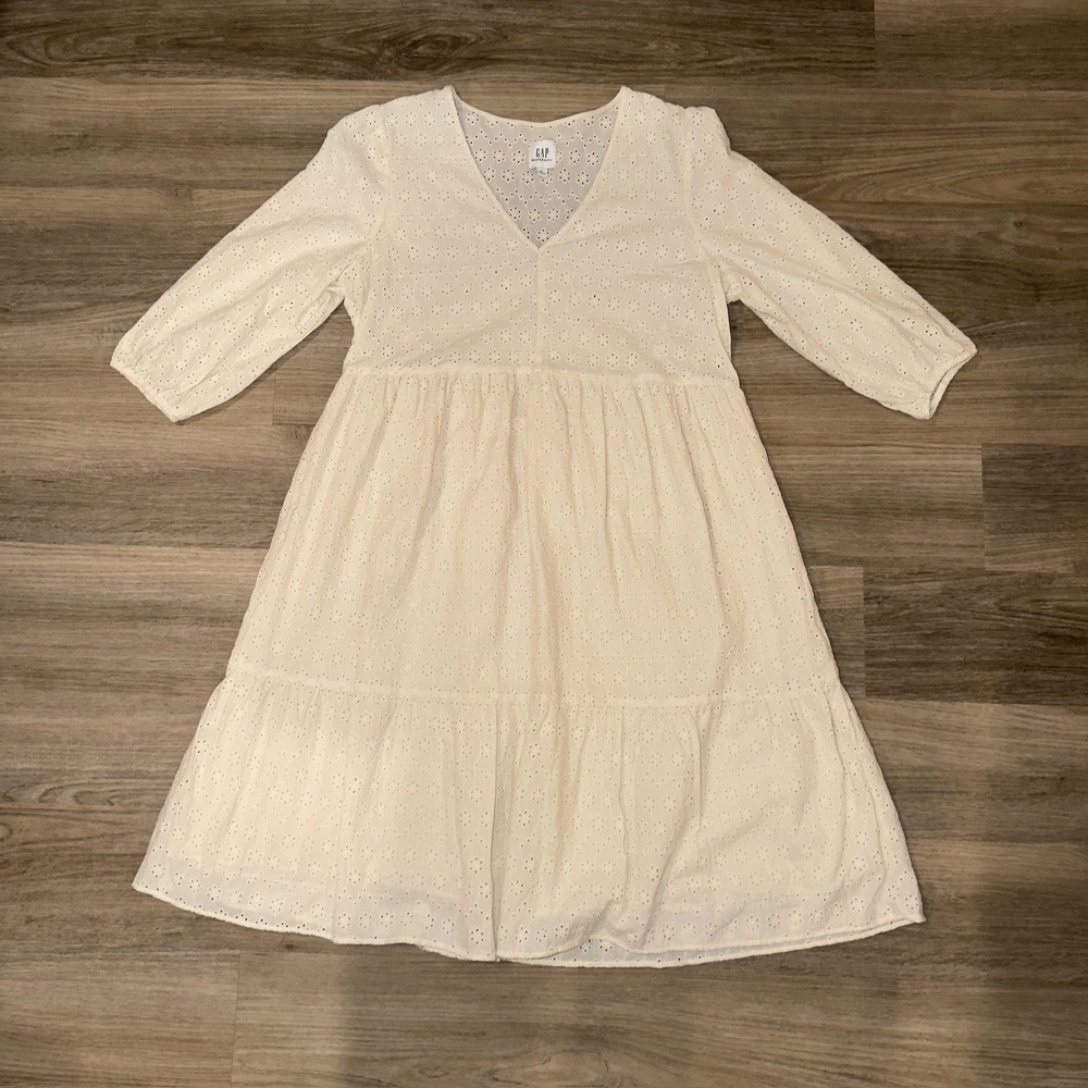 GAP Maternity Eyelet Midi Dress Cream White V Neck Boho Size Large‎